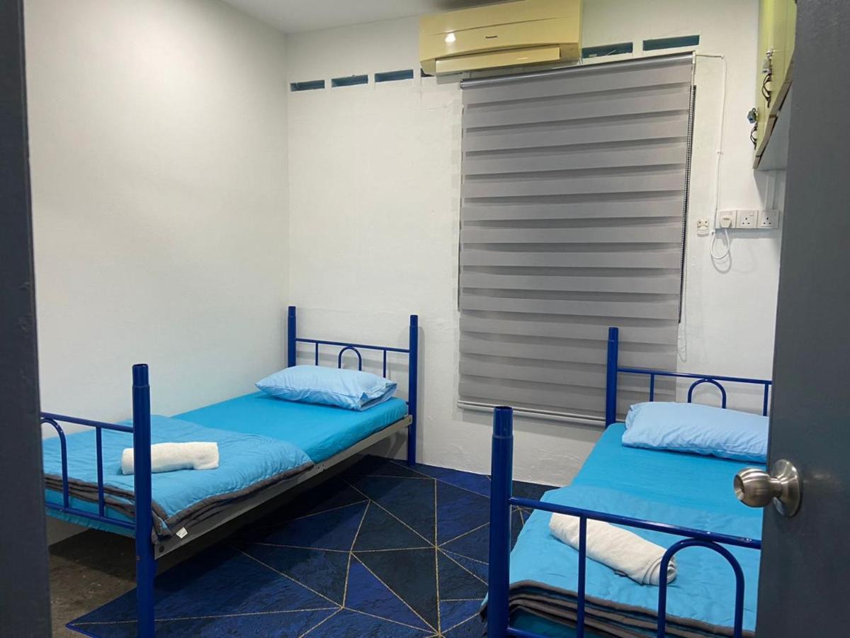 Hs Homestay Cenderawasih Kuantan Town Bagian luar foto